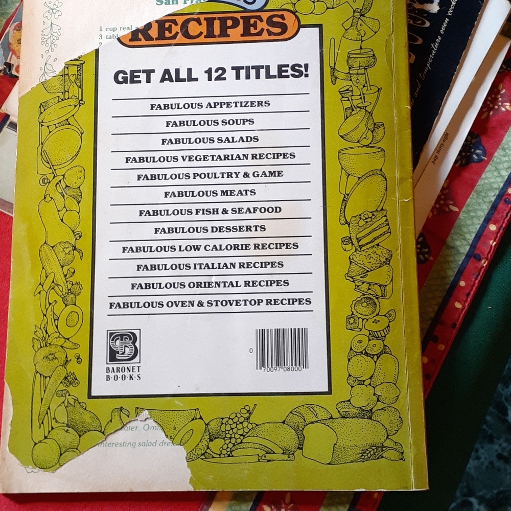 4 Collectable Cookbooks - Picture 9 of 12